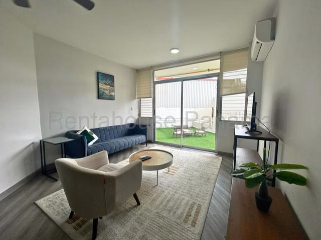 SE ALQUILA APARTAMENTO AMOBLADO CON TERRAZA SAN FRANCISCO - photo 1
