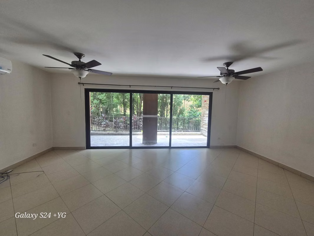 VENTA DE APARTAMENTO EN PH EMBASSY CLUB - photo 1