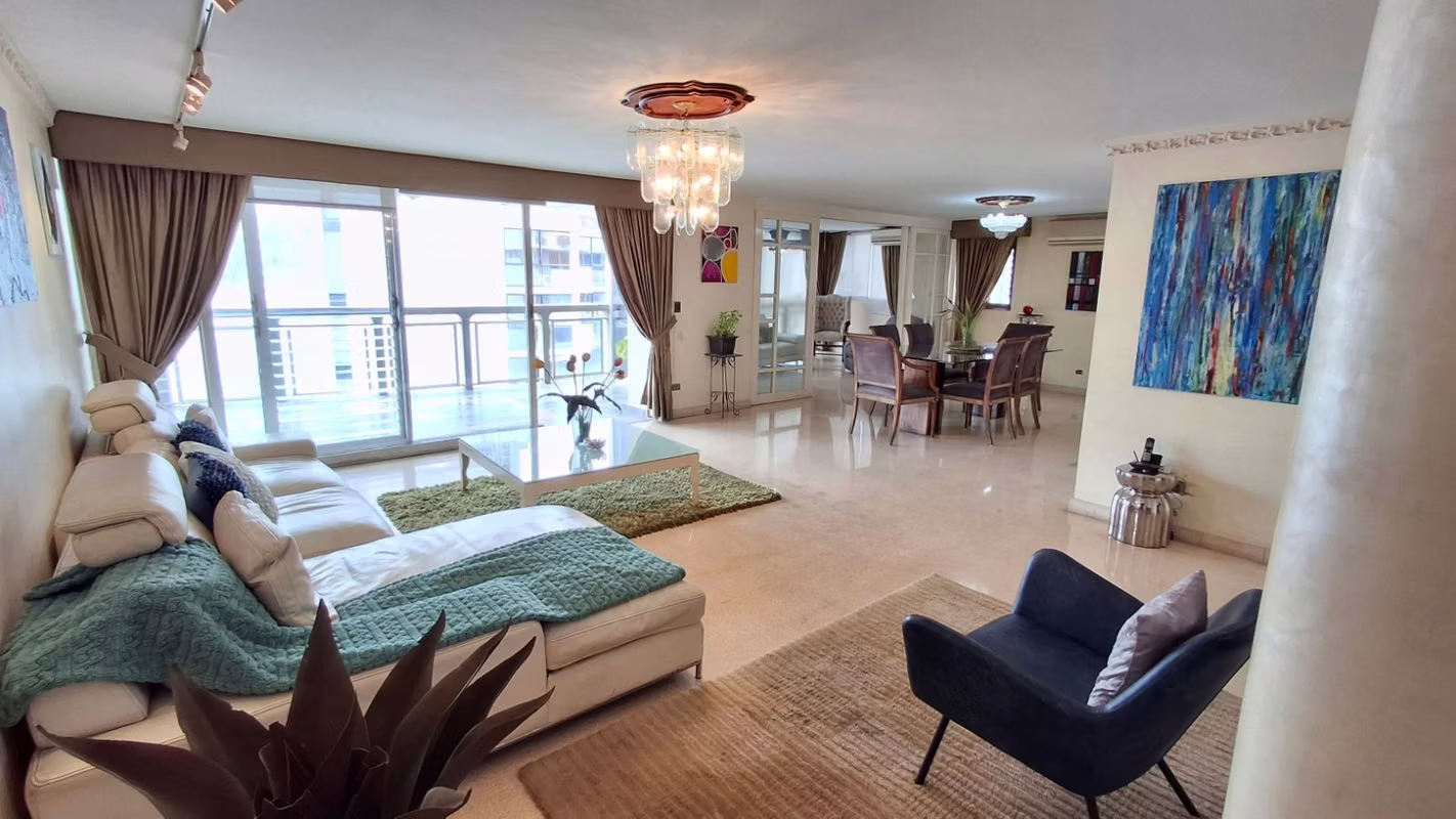 Ritz. 294mts 3r 3.5b den cbs 2est $275,000.00NEG - photo 1