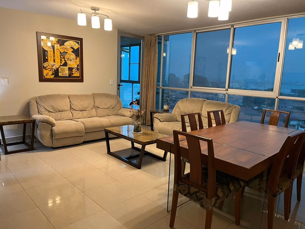 ALQUILO APARTAMENTO EN CHANIS, 3 RECAMARAS, AMOBLADO, 120M2, CON AREA SOCIAL. - photo 1