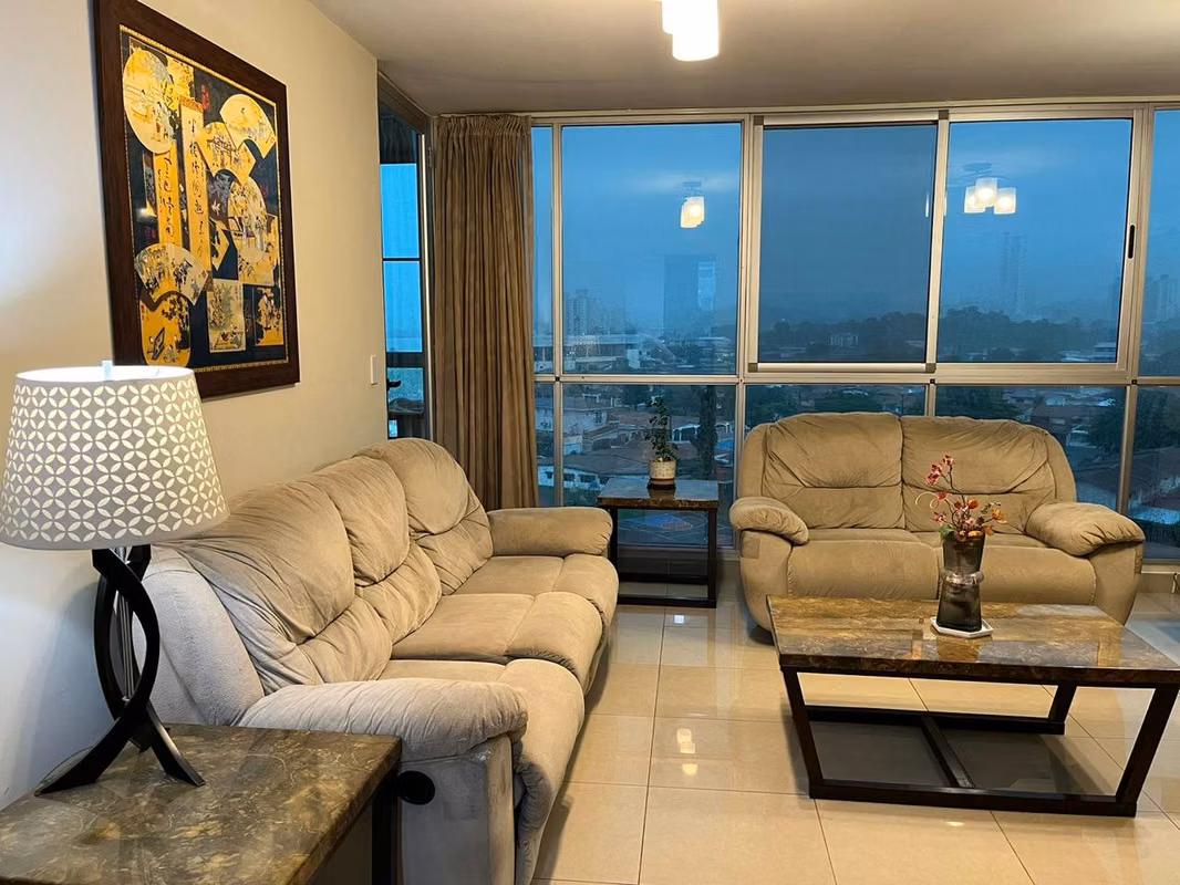 Alquiler – Apartamento Amoblado en PH Creta/For Rent – Fully Furnished Apartment at PH Creta - foto 1