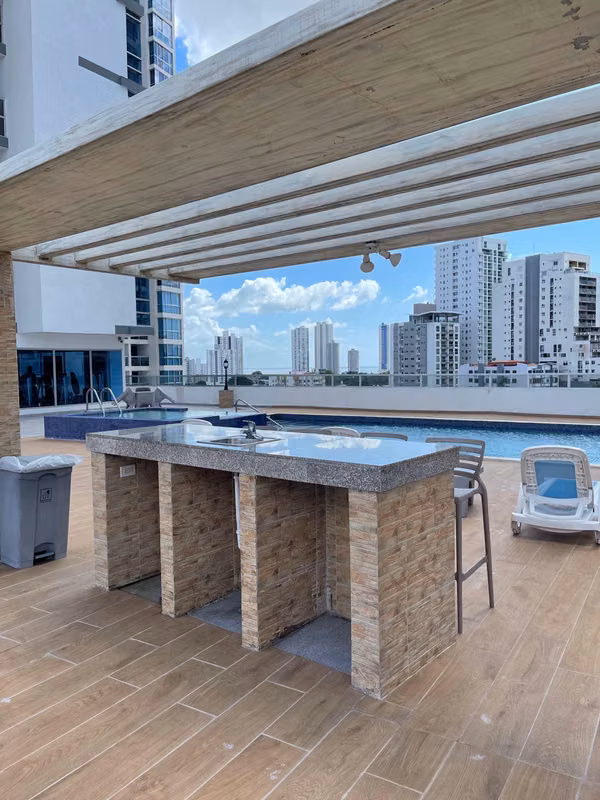 Alquilo apartamento Ph Vista park - Via españa cerca de parque Omar - foto 1