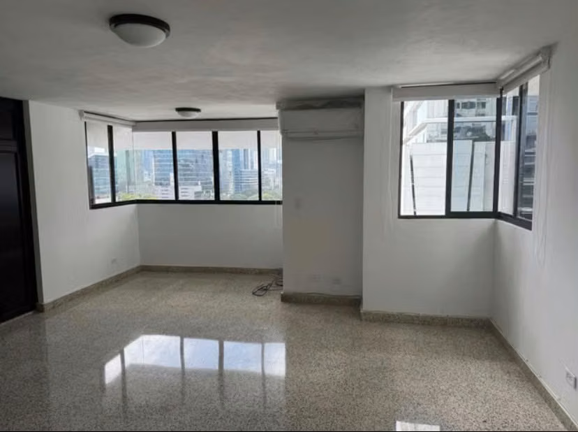 ALQUILER DE APARTAMENTO EN OBARRIO DE 3 HABITACIONES EN PH FLORIDA G.S - foto 1