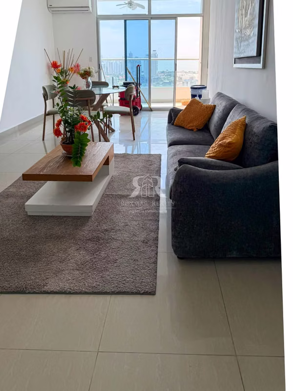 Apartamento en El Carmen PH Rainbow - photo 1
