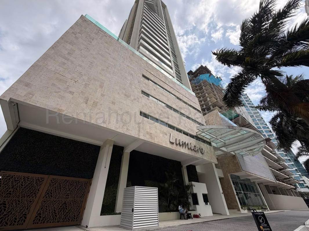 Venta de Apartamento de 215 m2 en PH Lumiere, Costa del Este 26-7198GG - foto 1