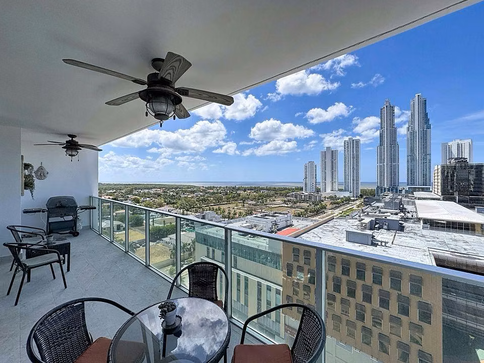 Venta de apartamento en Costa del este PH Latitude - foto 1