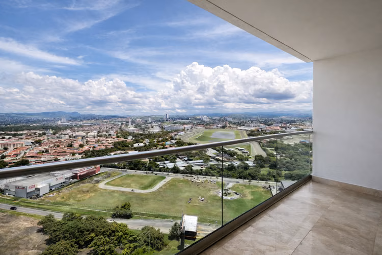 PARA ESTRENAR - PH The Colonial | 190 m² piso alto | 3 parking | Vista abierta | $579,800 - foto 1