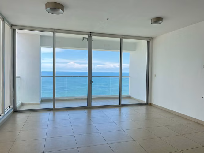 Alquiler O Venta De Apartamento En Av. Balboa Ph Rivage 4461 - foto 1
