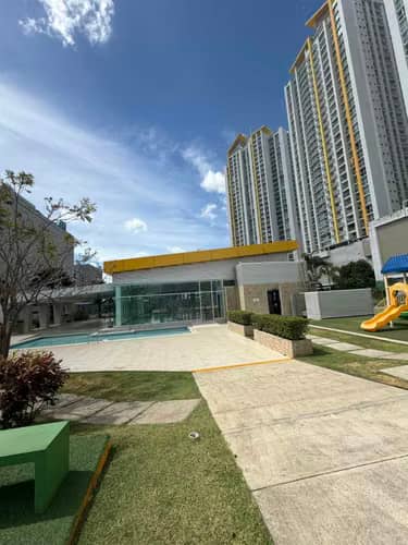 Venta De Apartamento Edificio King’s Park Condado Del Rey - foto 1