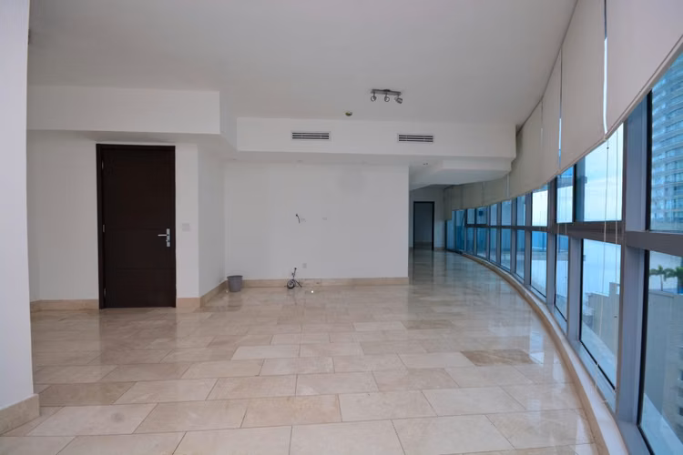 Ph Grand Tower,  Excelente Oportunidad Disponible Para Alquiler. - foto 1