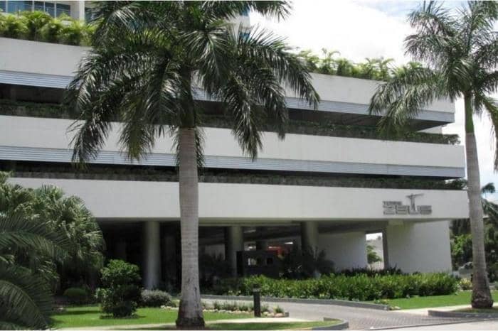 Venta de penthouse en ph zeus, costa del este - photo 1