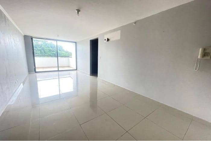 Apartamento en venta en condado del rey, betania - foto 1