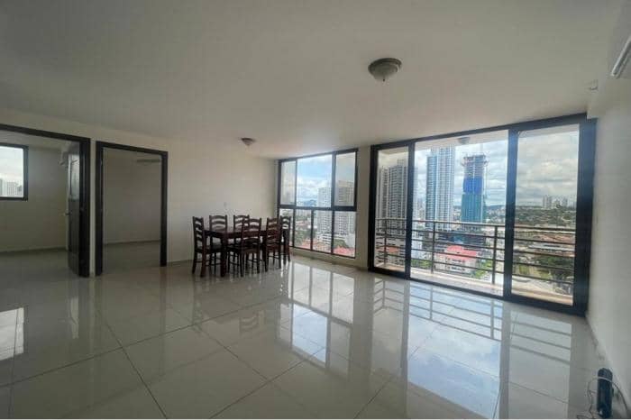 Apartamento en alquiler en vía españa - foto 1