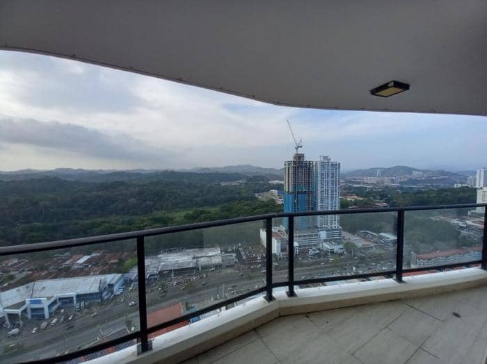 Venta de apartamento en ph portofino - foto 1