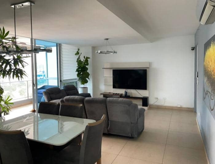 Venta de apartamento en la avenida balboa - foto 1
