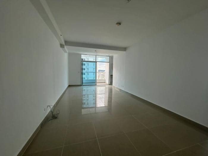 Venta de apartamento en ph rainbow towers - foto 1
