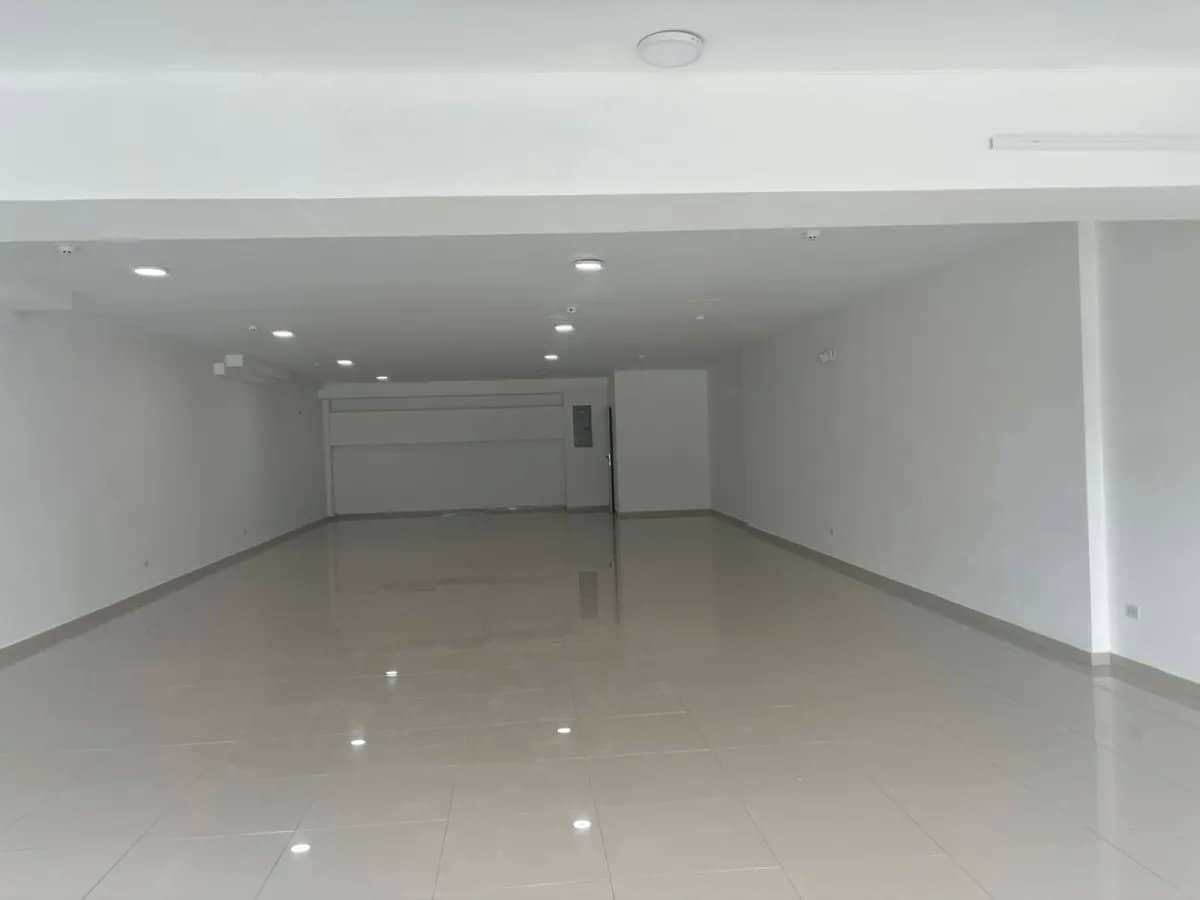 Venta de apartamento en Avenida Balboa - foto 1