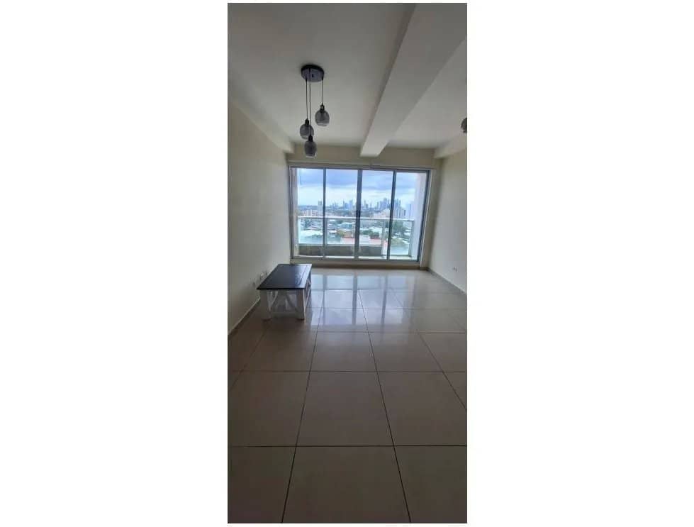 Venta/Alquiler de apartamento en PH Mirador del Golf Altos del Golf - foto 1