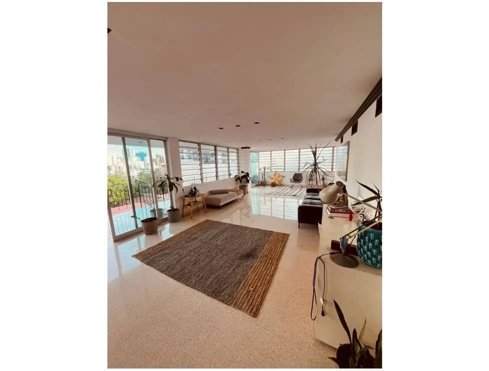 Venta de apartamento en Edificio Tiquiyoli, El Cangrejo - foto 1