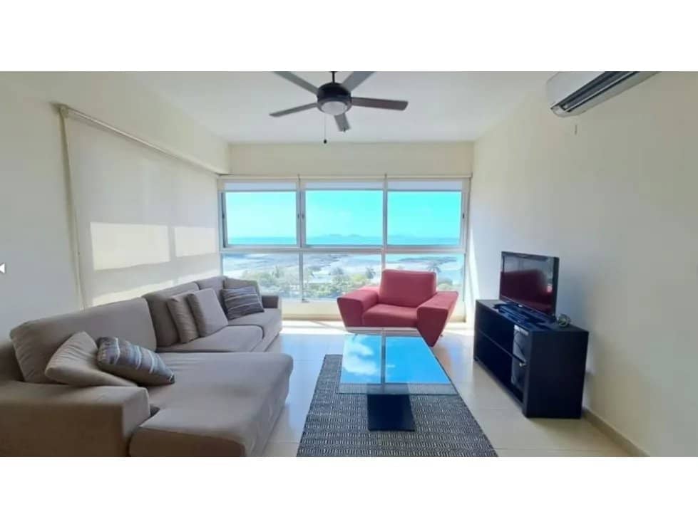 Apartamento amoblado en alquiler – PH Grandbay, Avenida Balboa - foto 1