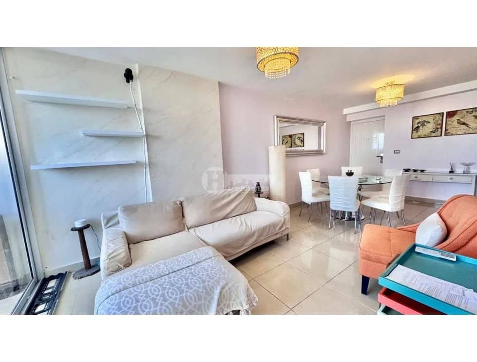 Venta de apartamento en PH Rokas, Condado del Rey - foto 1