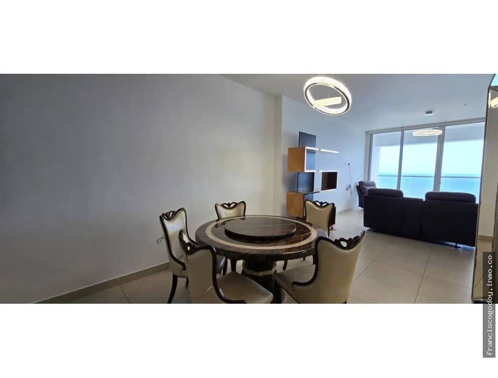 Apartamento en Venta en Avenida Balboa - photo 1