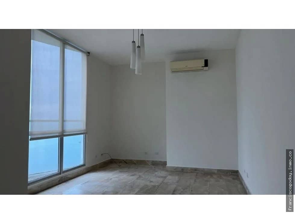 Venta de apartamento en Punta Pacífica - photo 1