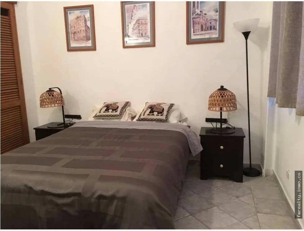 SE ALQUILA APARTAMENTO EN CASCO VIEJO FG - foto 1