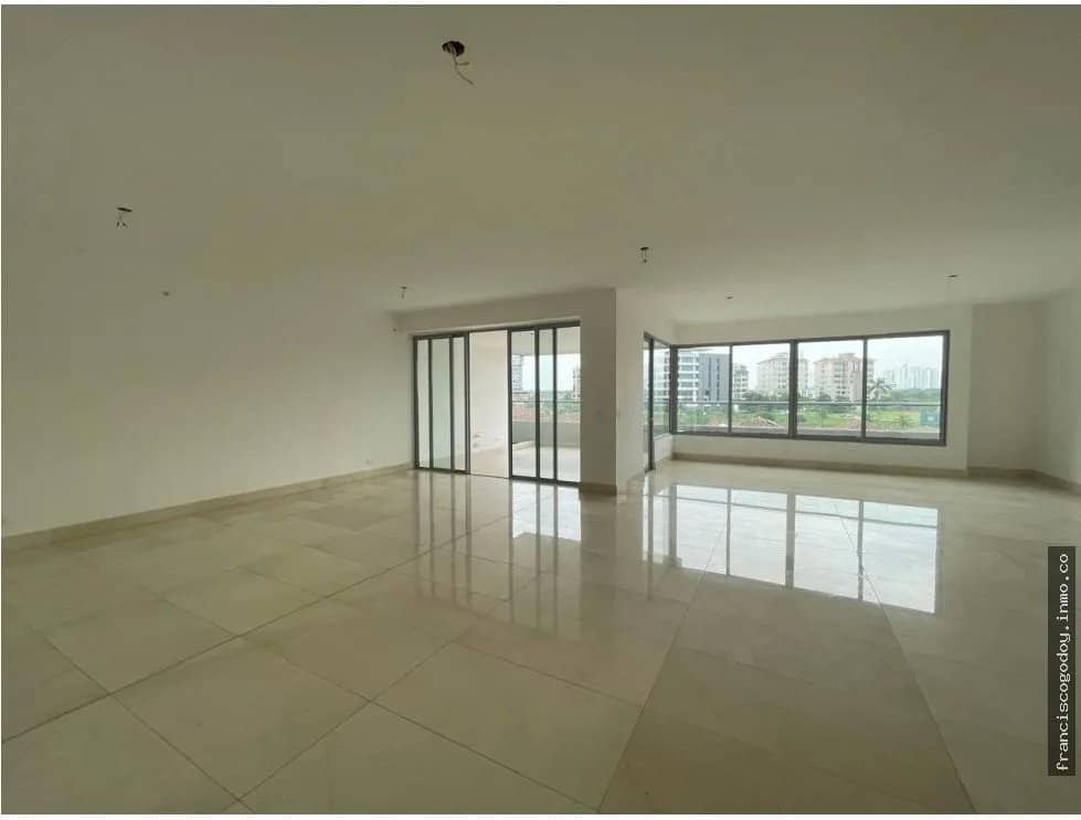 Apartamento en Venta en Santa María - photo 1