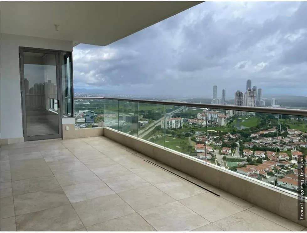 Apartamento en venta, Santa María - foto 1