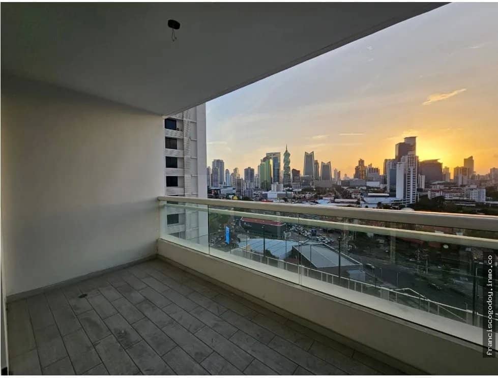 Venta de apartamento en Calle 50 - foto 1