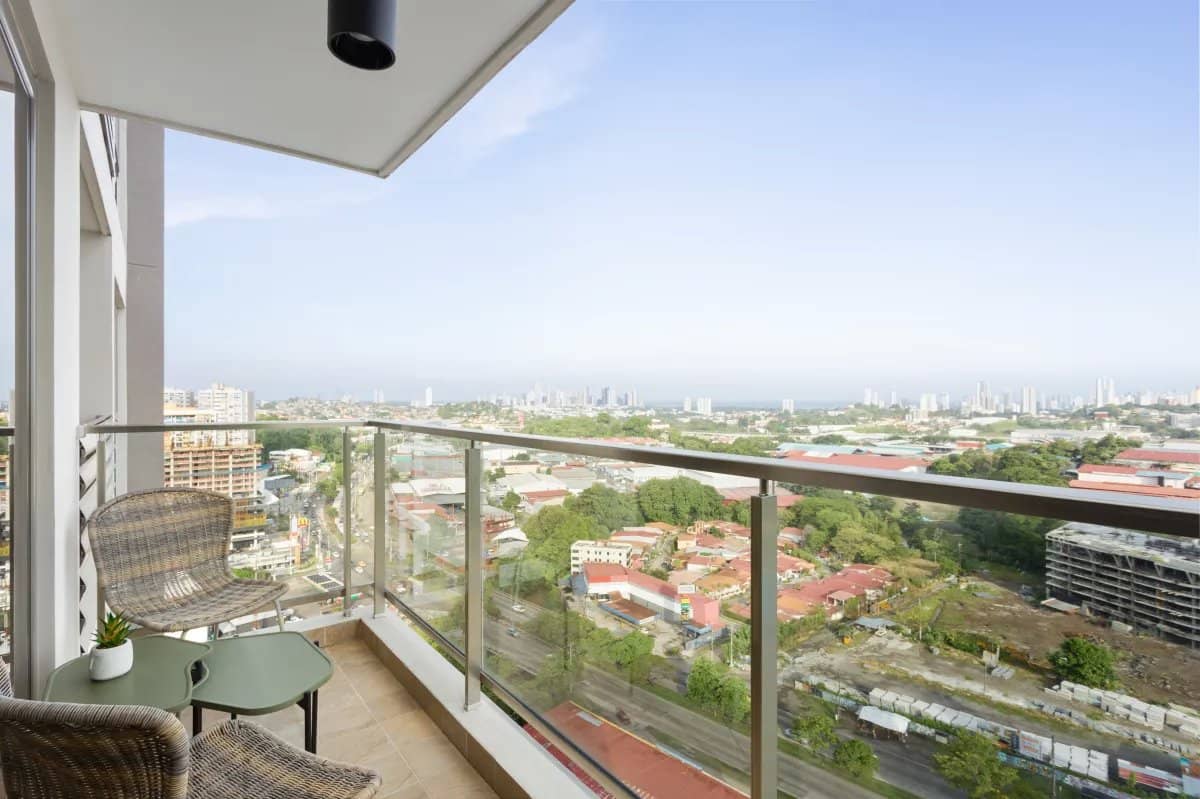 Venta de apartamento en PH Spotlight, Condado del Rey - photo 1