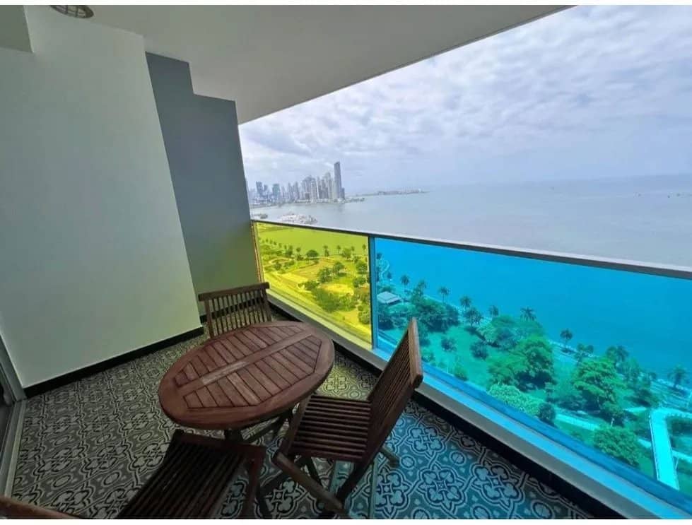 Alquiler de apartamento amoblado en PH Element, Av. Balboa - photo 1