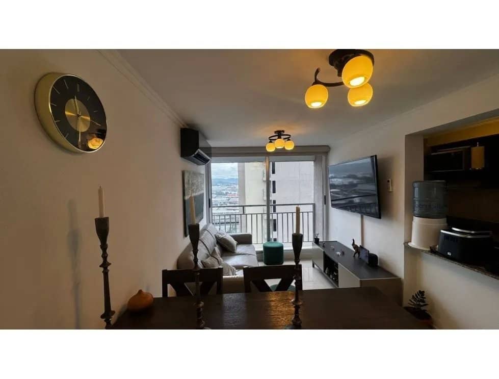Venta de apartamento amoblado en PH Los Pueblos Towers - foto 1