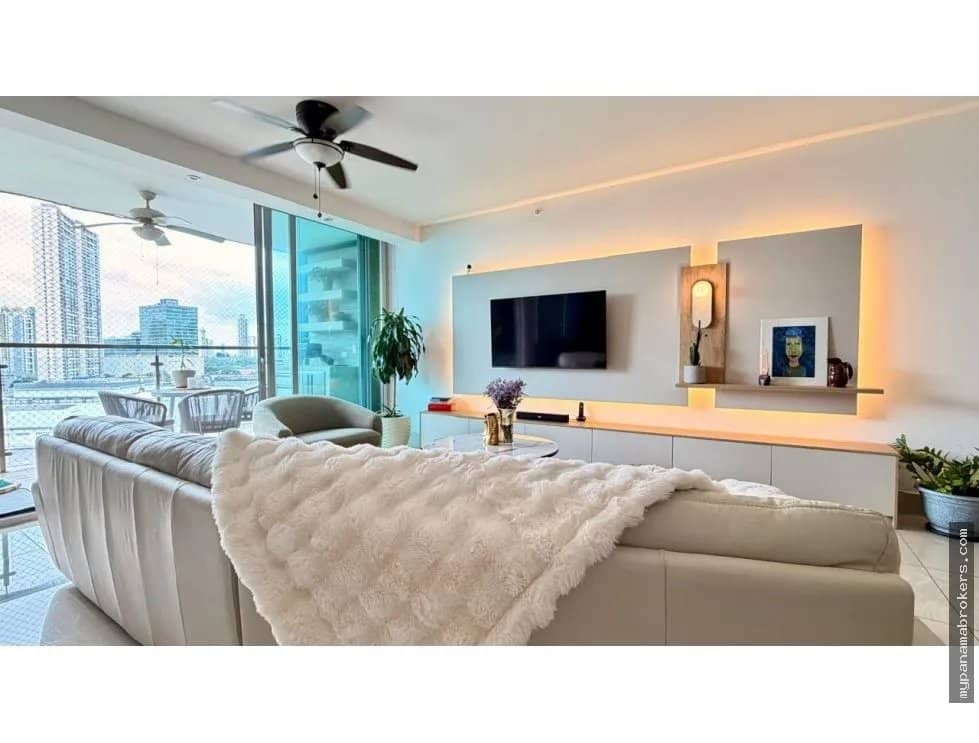 Se vende apartamento en Costa del Este, Panamá - foto 1
