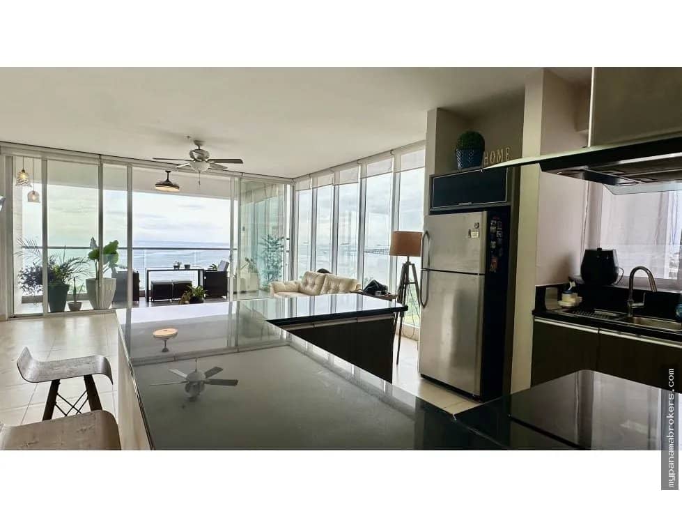 Se vende apartamento en PH Rivage, Avenida Balboa - photo 1