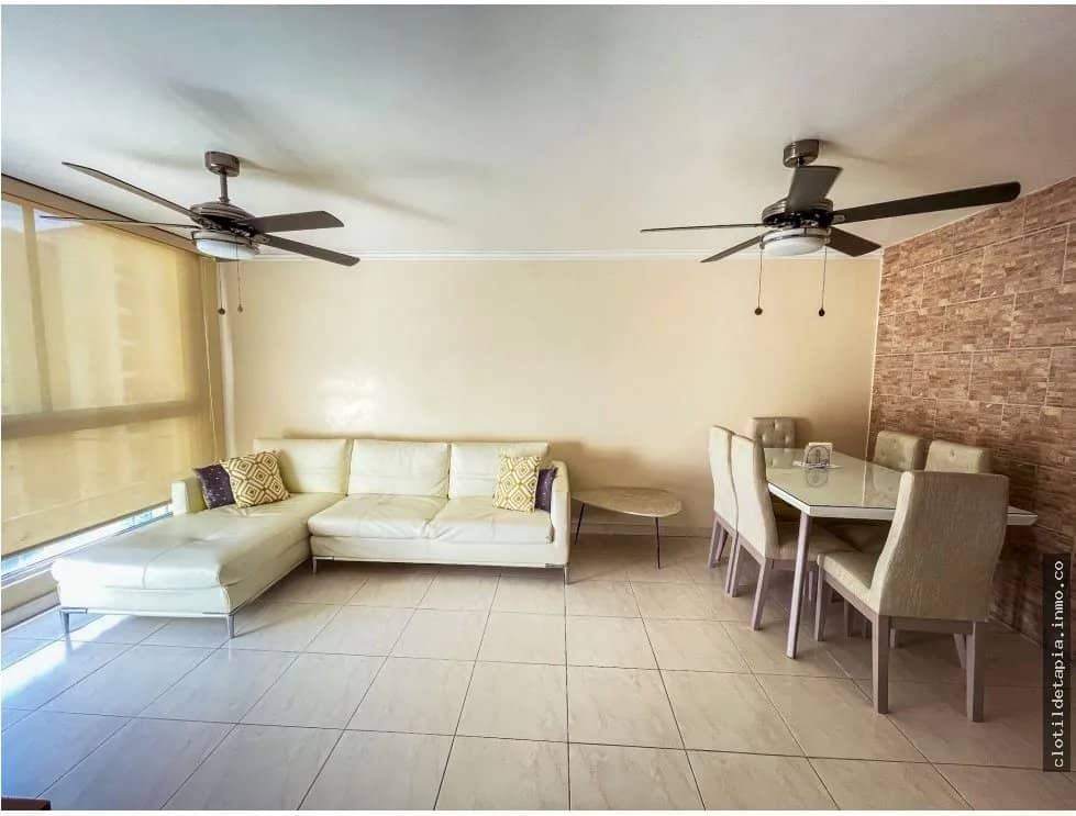 Se vende apartamento en PH McGregor Hill, Condado del Rey - photo 1