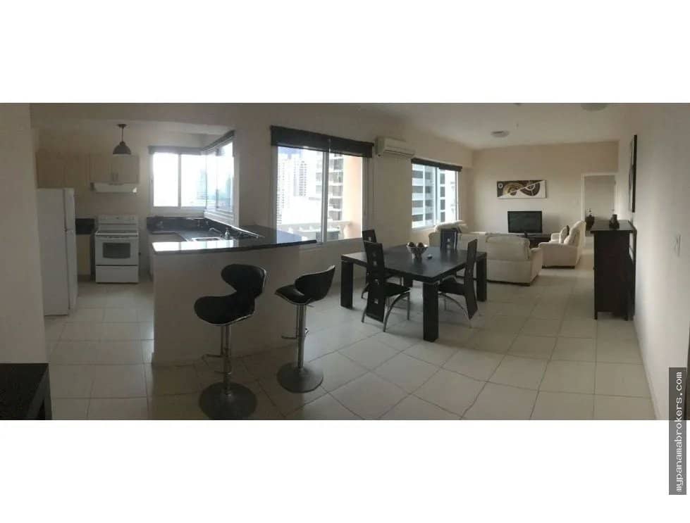 Venta de apartamento amoblado en PH Vista del Mar, AV. Balboa - photo 1