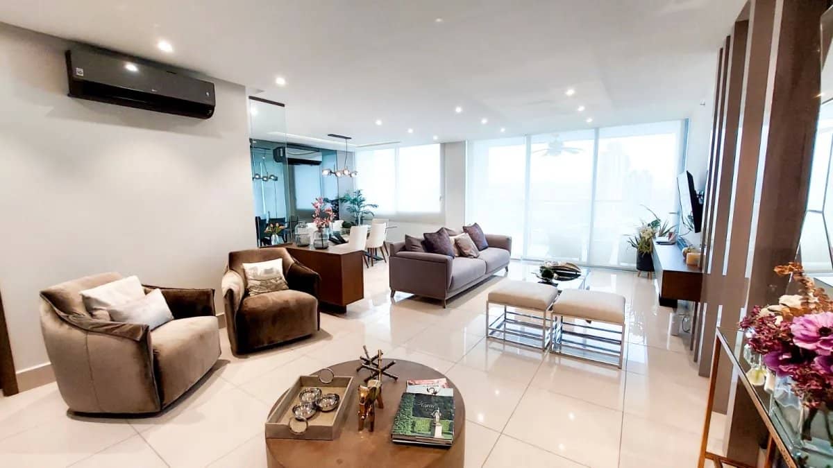 Ventas de apartamentos en Costa Del Este - foto 1