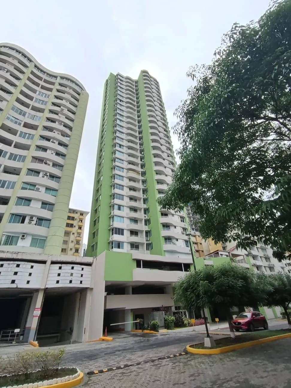 Venta de Green Park en Condado del Rey - foto 1