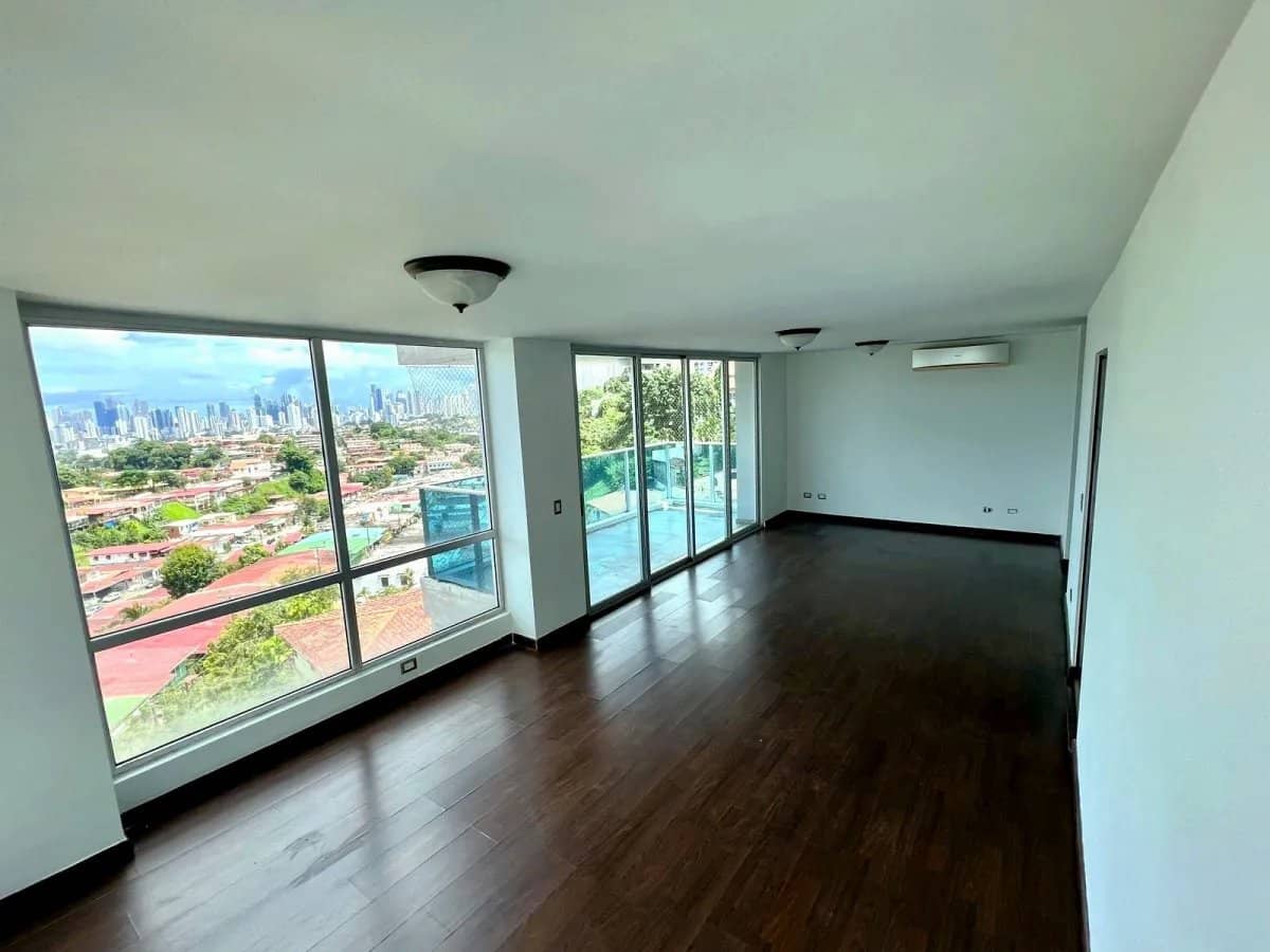 Espacioso apartamento con excelente ubicación en Villa de Las Fuentes - photo 1