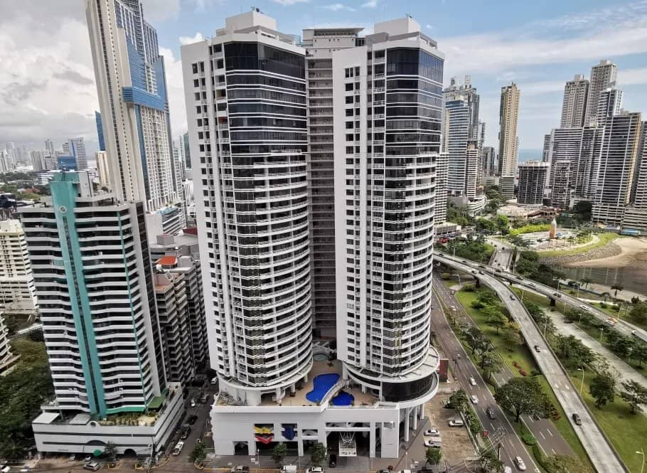 Venta de Apartamento en Avenida Balboa-Los Delfines - foto 1