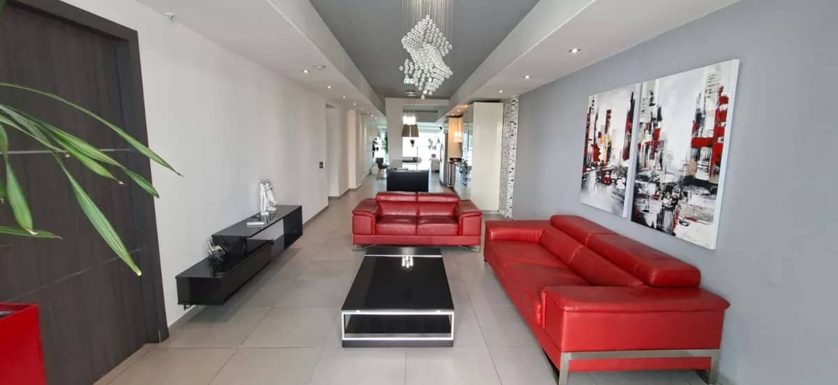 VENTA O ALQUILER EN PH YATCH CLUB AVENIDA BALBOA - foto 1