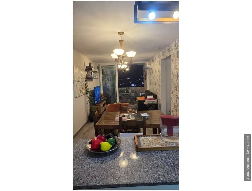 Venta de apartamento en PH Valencia Plaza - foto 1