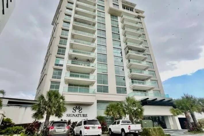 Venta de Apartamentos en Signature Santa Maria Golf Country Club - foto 1