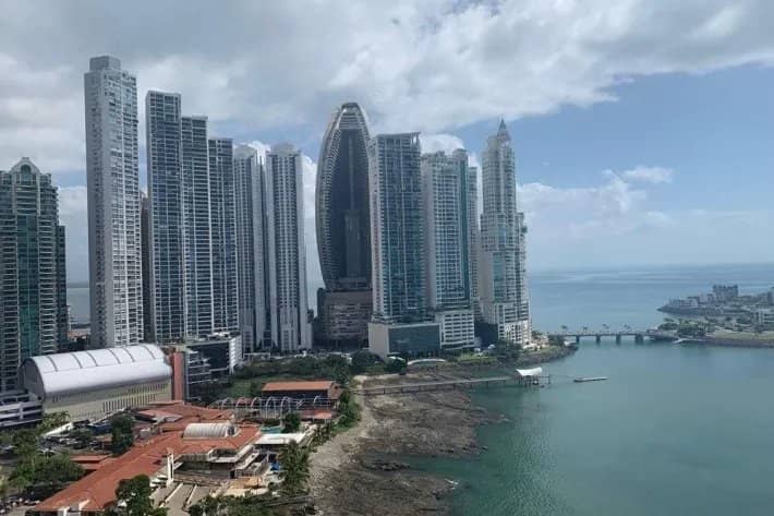 Venta de apartamento en Ocean Front Luxury Penthouses, Paitilla - foto 1