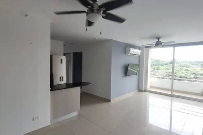 Se alquila apartamento en Condado del Rey - foto 1