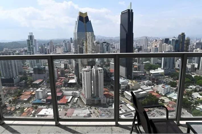 Alquiler de Apartamento en Yoo Panamá Arts Tower, Avenida Balboa - photo 1