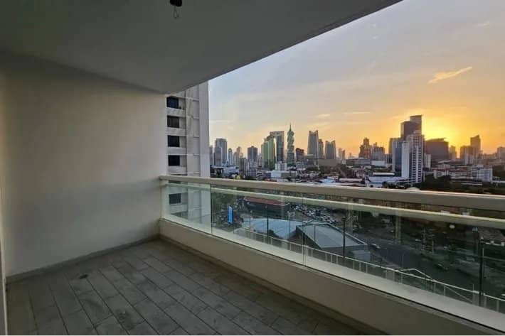 Venta de apartamento en Calle 50, Panamá - photo 1