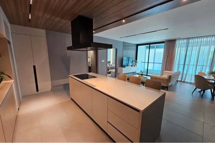 Venta de nuevo apartamento en Marbella - foto 1